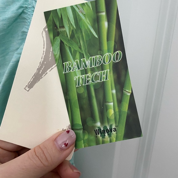 Bamboo tank top - Picture 3 of 4